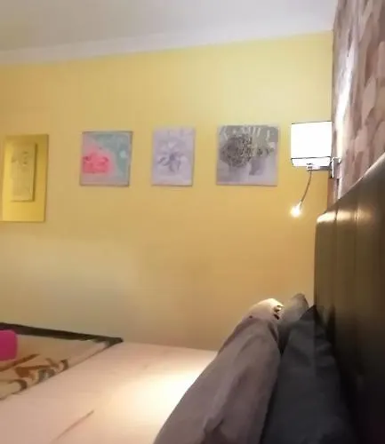 Glamour Near Yumbo Center Διαμέρισμα *