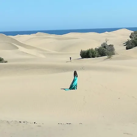 Glamour Near Yumbo Center