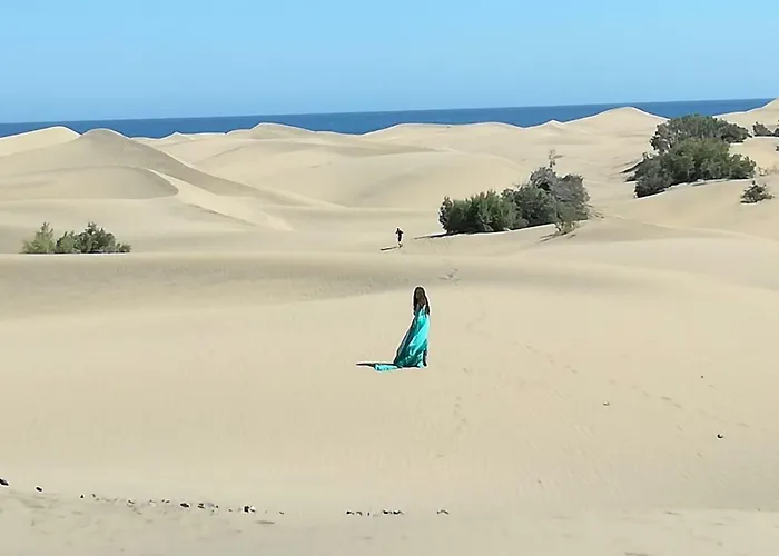 Glamour Near Yumbo Center