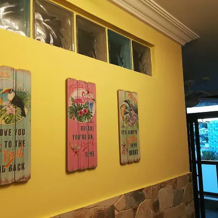 Glamour Near Yumbo Center Lägenhet *