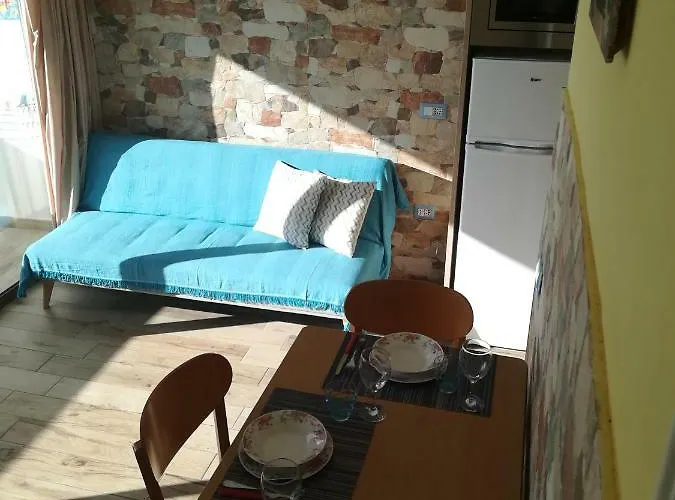 Glamour Near Yumbo Center Lägenhet